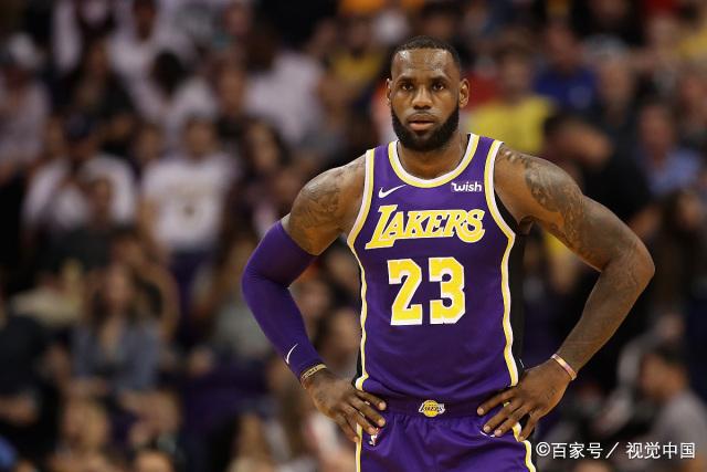 黄荣奇20分广东胜吉林 孙铭徽21分广厦负山西